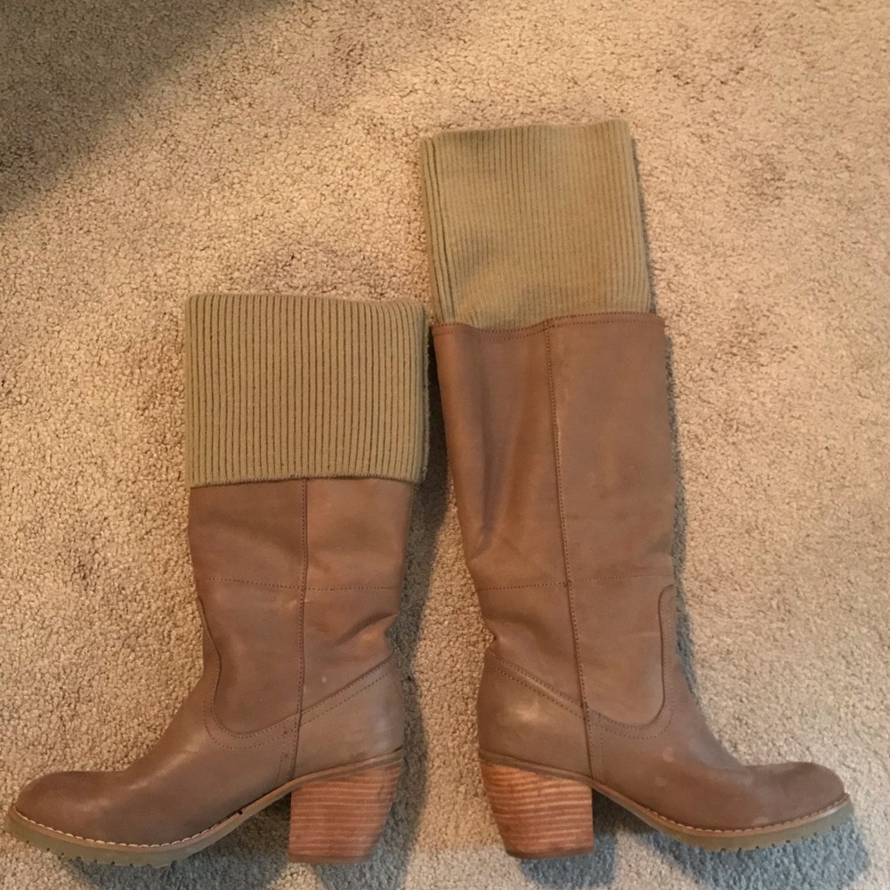 Report women’s boots